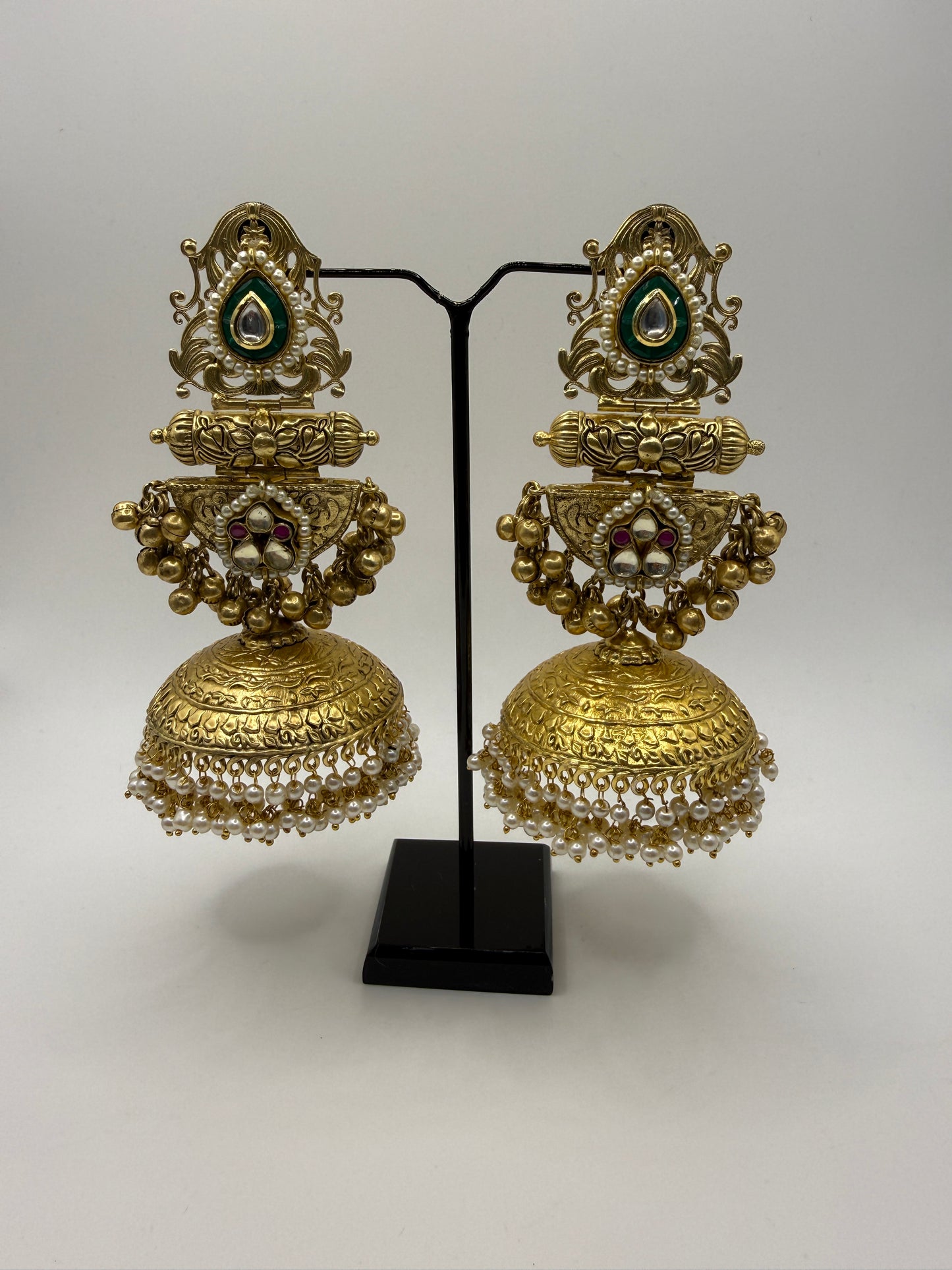 Oversized Jhumka with Paachi Stones