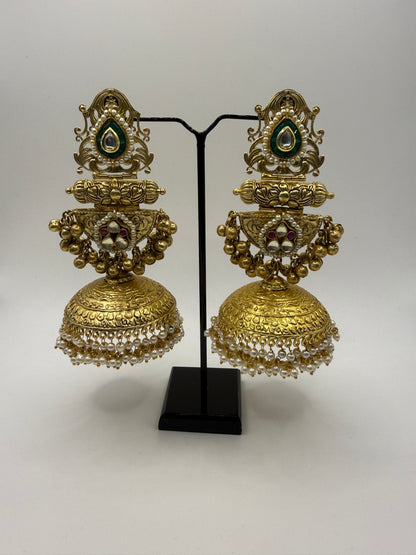 Oversized Jhumka with Paachi Stones