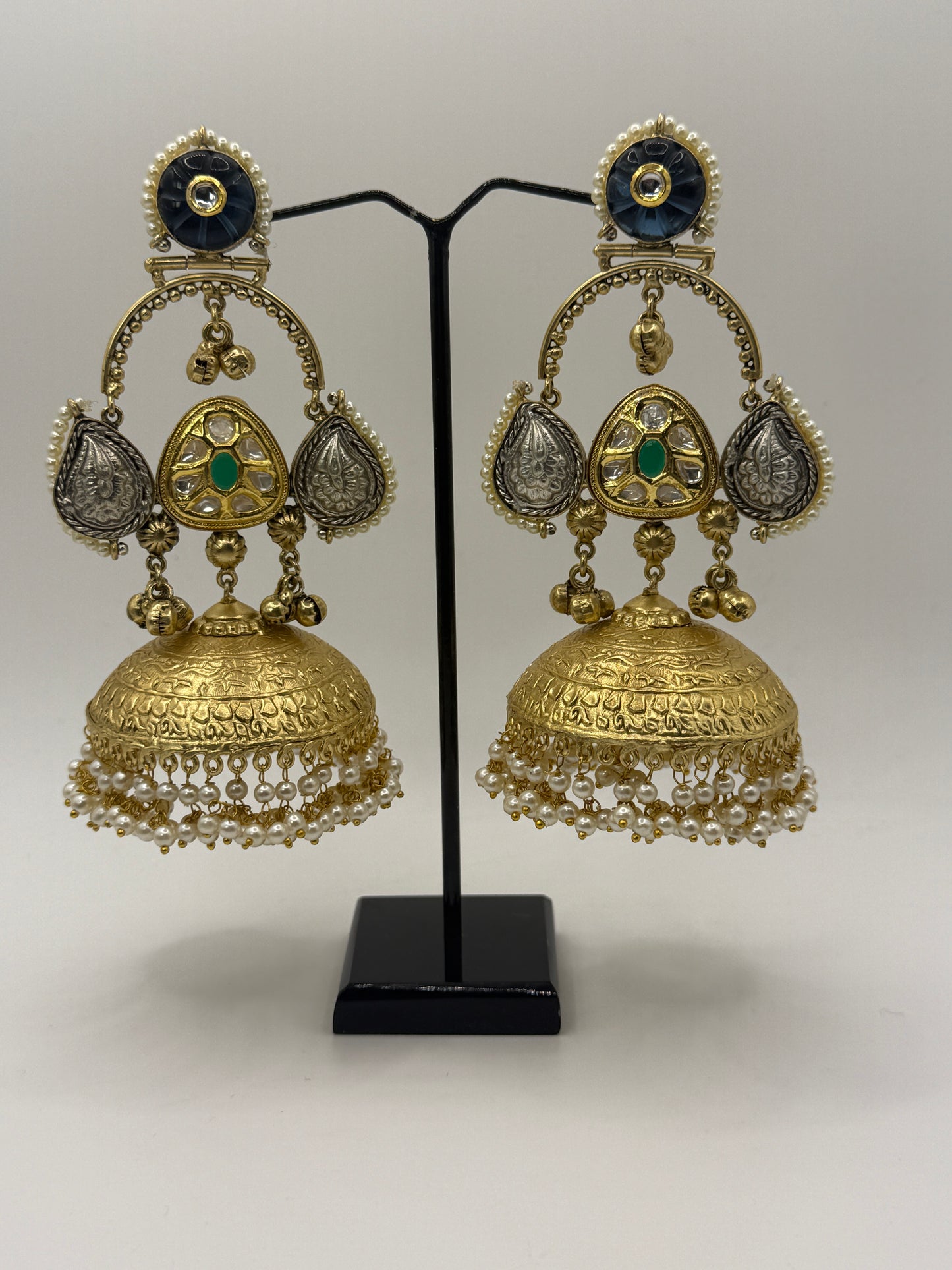 Statement Kundan and Pearl Detailing Jhumka