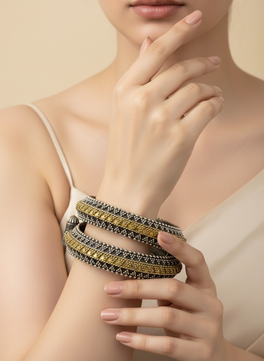 Dual-Tone Antique Bangles Set
