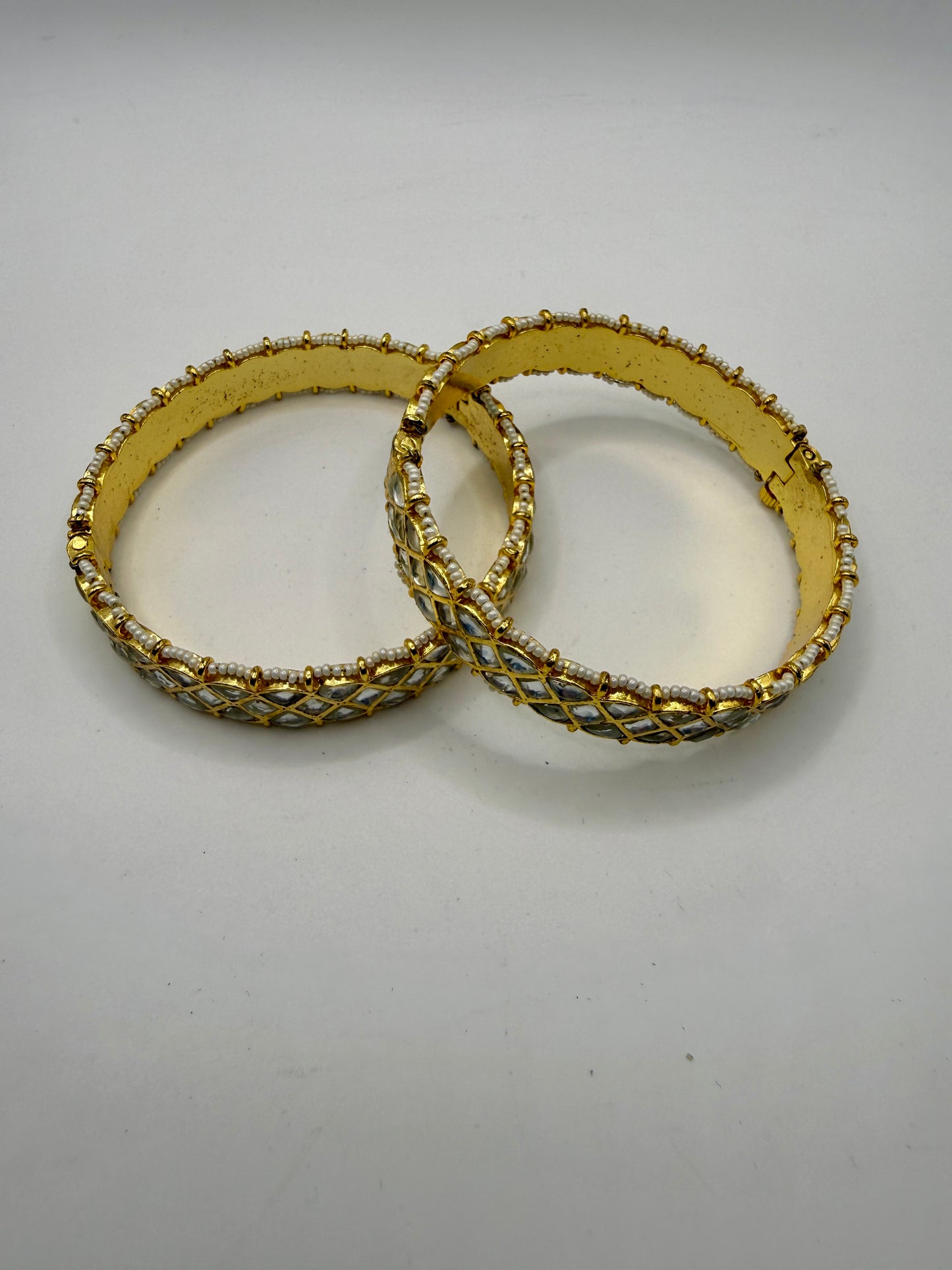 Gold Finish Lattice Stone Antique Bangle