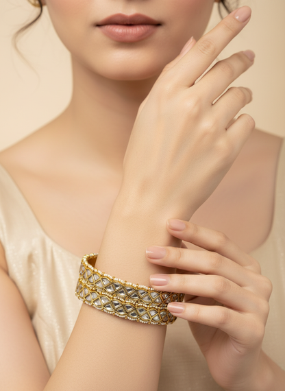 Gold Finish Lattice Stone Antique Bangle