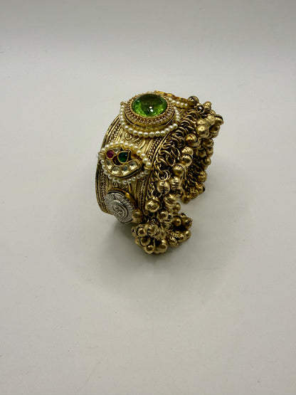 Antique Ghungroo Bangle with Traditional Detailing