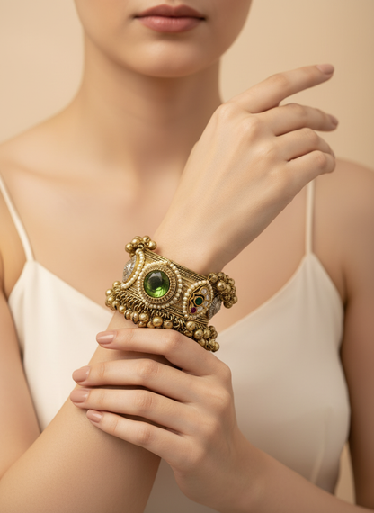 Antique Ghungroo Bangle with Traditional Detailing