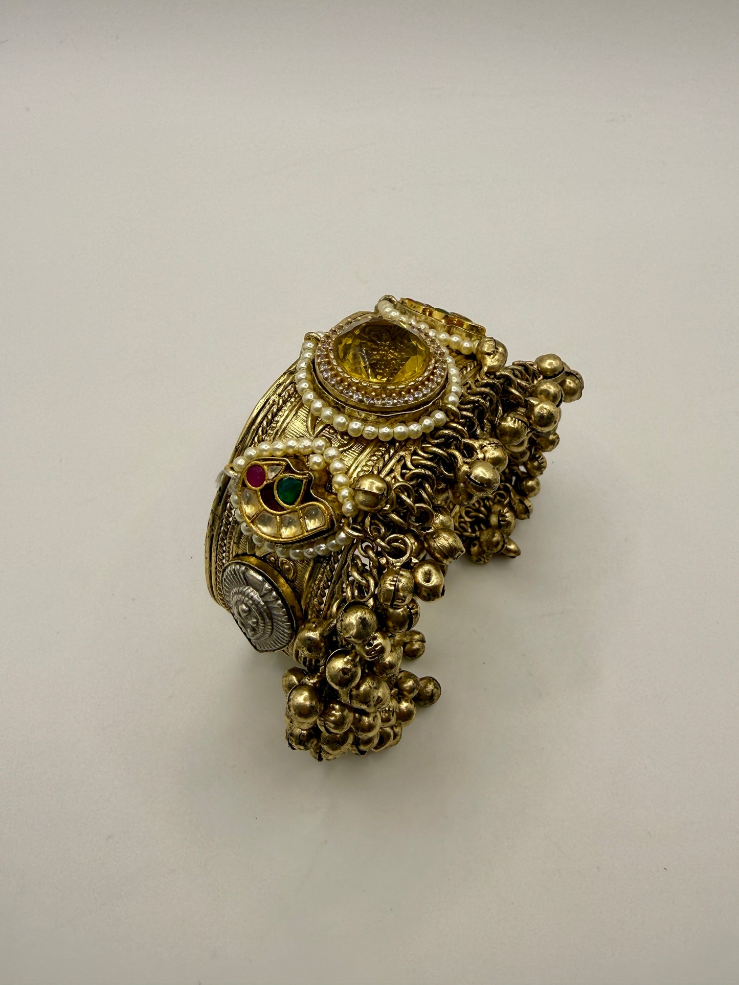 Antique Ghungroo Bangle with Traditional Detailing